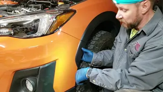 Subaru Crosstrek 2019 taking off front bumper