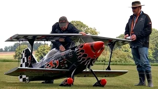 PITTS CHALLENGER II GIANT RC SCALE MODEL AIRPLANE FLIGHT DEMO / Mega RC Airshow Göttingen 2015