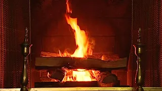 José Feliciano - The Cherry Tree Carol (Fireplace Video - Christmas Songs)