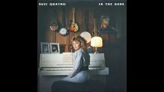 Suzi Qu@tro  -  In The Dark   (CD Completo)       2011
