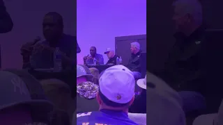 Bud Grant and Ahmad Rashad, funny story about cold weather and Vikings