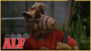 ALF Must Protect This House!!! | S3 Ep13 Clip