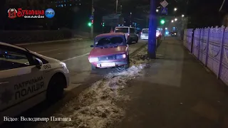 Відео ДТП з реєстратора - в Чернівцях на розі вулиць Фастівська та Руська