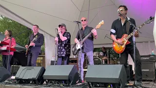 Mitch Ryder performs Lou Reed's "Rock and Roll" @Michigan Rib Fest July 1, 2022