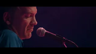 Brad Mehldau sings