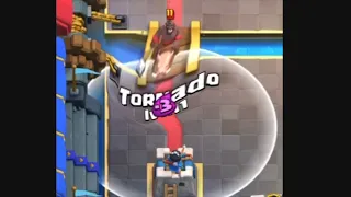 Clash Royale but everyone has 0 IQ…