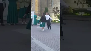 Последний Звонок 22 мая 2023. Кисловодск, Курортный бульвар, карачаевские национальные танцы