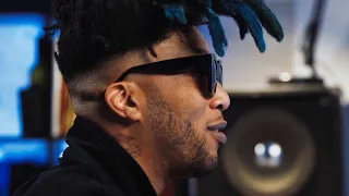 TM88 cooks up beats from scratch on IG live