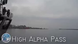 HAF's F-16 'Zeus' maneuvers over Patra's port