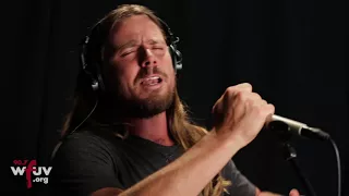 Lukas Nelson & Promise of the Real - "Find Yourself" (Live at WFUV)