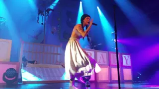 Melanie Martinez - Dollhouse (Amsterdam 02-05-16)