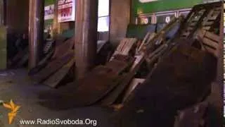 Мітингувальники забарикадували входи до метро «Хрещатик»