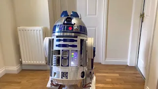 R2 D2 with all his gadgets