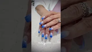 Blue nails ombre by spray🤗