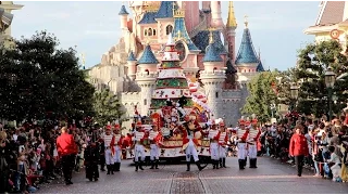 Disney's Christmas Parade 2015 - Disneyland Paris