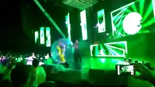 Rabbit in the Moon - Part 2 with Glowsticks (Ultra 2016)