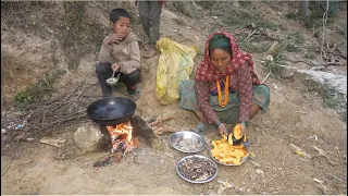 Nepali village || Cooking sukuti and farsi vegetables in the village