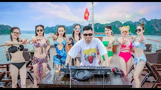 NHẠC TRÊN DU THUYỀN HẠ LONG - DJ TRIỆU MUZIK VÀ CÁC HỌC SINH