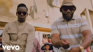 Gradur - Illégal (Clip Officiel) ft. Black M