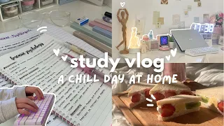 Study vlog 🍰 Q/A, making fruit sandos, strawberry milk, studying, coffee recipe, ft. Filmora