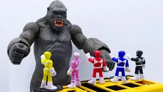 Power Rangers & Marvel Avengers Toys Pretend Play | KING KONG Gone Mad