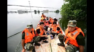 Thousands evacuated in China after floods threaten villages |itstomorrow news