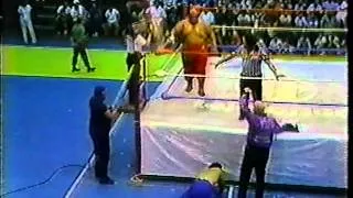 WWC: Abdullah The Butcher vs. Huracán Castillo Jr. (1986)