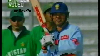 1st Final : Ganguly & Tendulkar -159 Runs Patnership -  Destroy Pakistani Bowling at Dhaka 1998