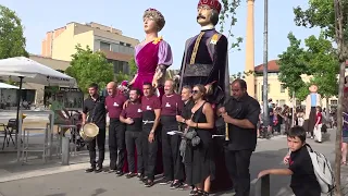 Trobada de gegants a la plaça Cal font d’Igualada