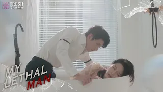 Emergency! Mr. Yan gives his allergic girl first aid in the bathroom! | My Lethal Man | Fresh Drama