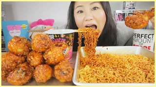 DAEBAK SPICY HABANERO NOODLES + SWEET AND SPICY KOREAN FRIED CHICKEN l MUKBANG