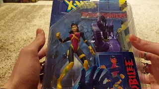 Jubilee: Marvel Robot Fighters Action Figure Review: ToyBiz X-Men