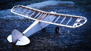 Is this the simplest R/C plane kit? - Balsa Cub - Vintage Model Co