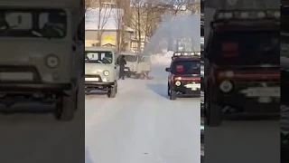 УАЗ загорелся в Александровске-Сахалинском
