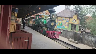 Waiting for the Lilly Belle train at Disney World #disneyworld