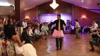 Copia de Baile sorpresa del novio Josh para Jeka