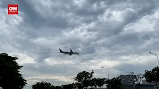 Detik detik Singapore Airlines Mendarat Setelah Turbulensi