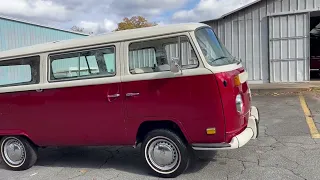 1971 Volkswagen Type 2 Samba Bus Walk Around and Cold Start