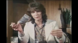 YES - Chris Squire ranting about his belongings.