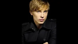 Уильям Моусли (William Moseley)