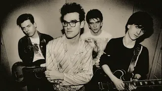 The Smiths - How Soon Is Now ( Extended Remix )