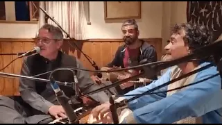 Haroon Bacha - Yaar Zhaghaida (Live) (New Pashto Song, 2022)