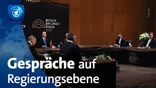 Ukrainisch-russische Gespräche auf Regierungsebene in der Türkei