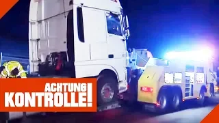 Zugmaschine kaputt: LKW muss abgeschleppt werden! 3/3 | Achtung Kontrolle | kabel eins