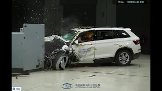 Skoda Kodiaq Small Overlap Crash Test Краш Тест Skoda Kodiaq краш тест