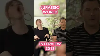 Dinosaur impressions with Bryce Dallas Howard and Chris Pratt