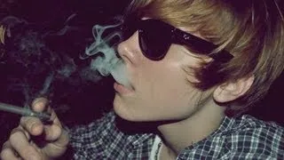 Justin Bieber Smoke In A Music Clip