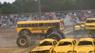 42  Evansville Summer Smash Monster Truck Event Indiana 2022 Show 1