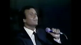 Julio Iglesias Devaneos (O me quieres o me dejas) - Teatro Opera 1982