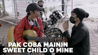 Pengamen yang bisa mainin lagu ini gue kasih 100 dollar | #Nantangin